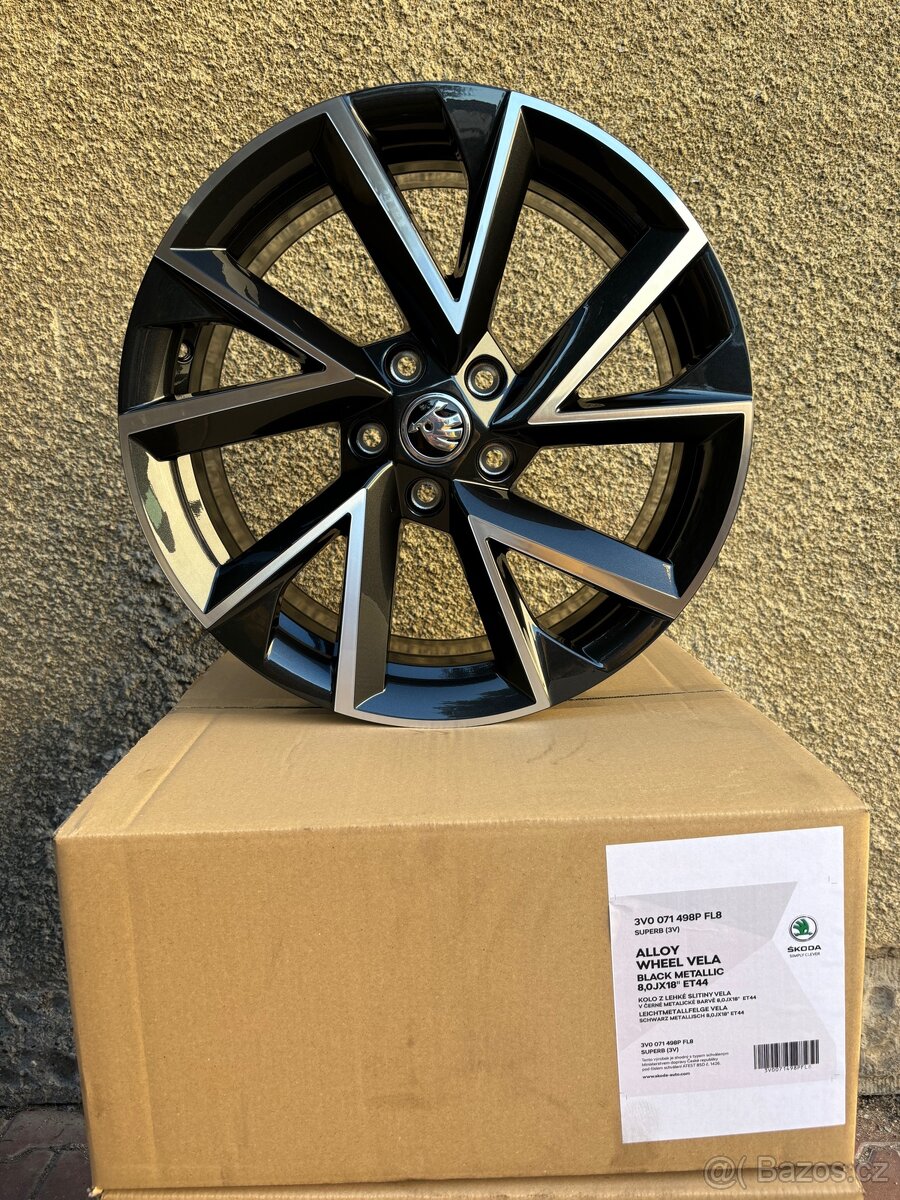 Vega Vela Superb18, Black Metallic, DPH