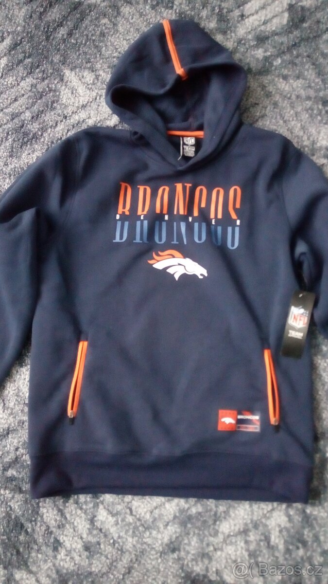 Prodá mikinu Denver Broncos