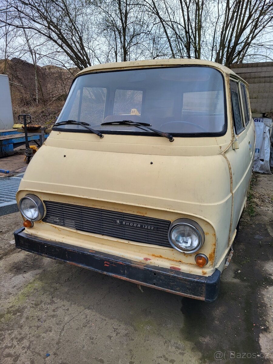 Škoda 1203