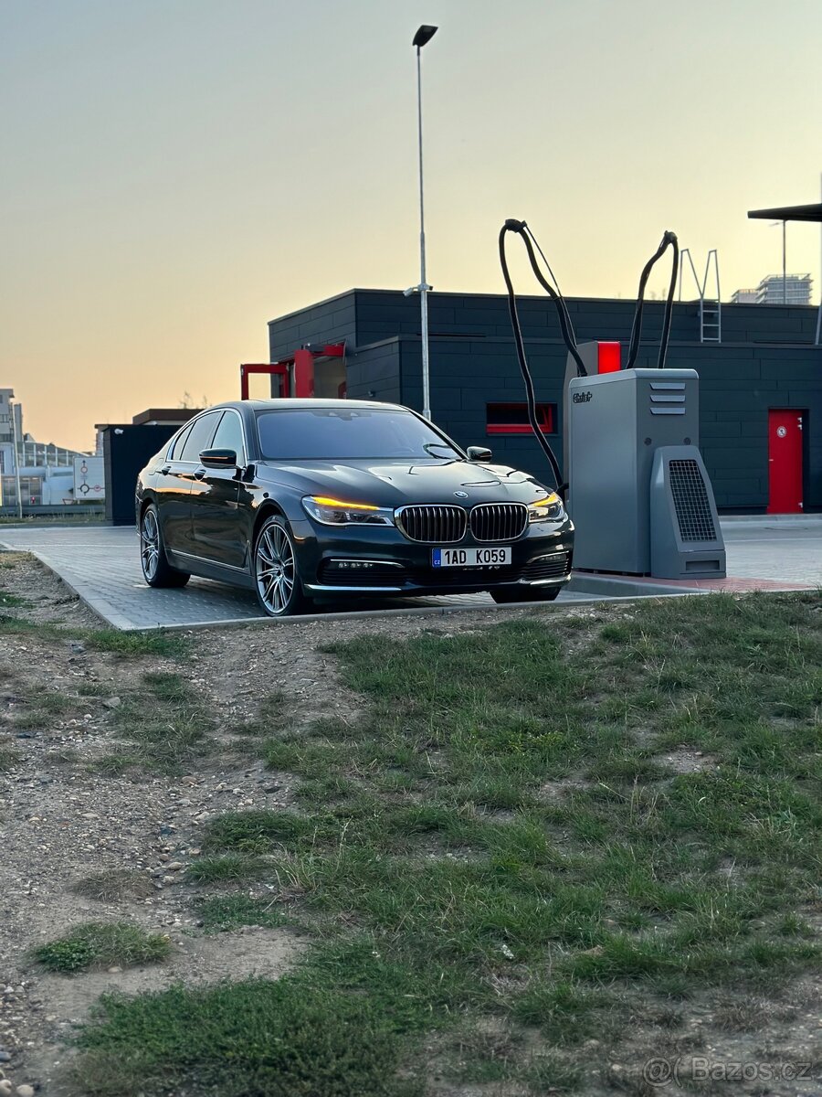 Prodám BMW 740D TOP výbava . je možnost Odpočtu DPH