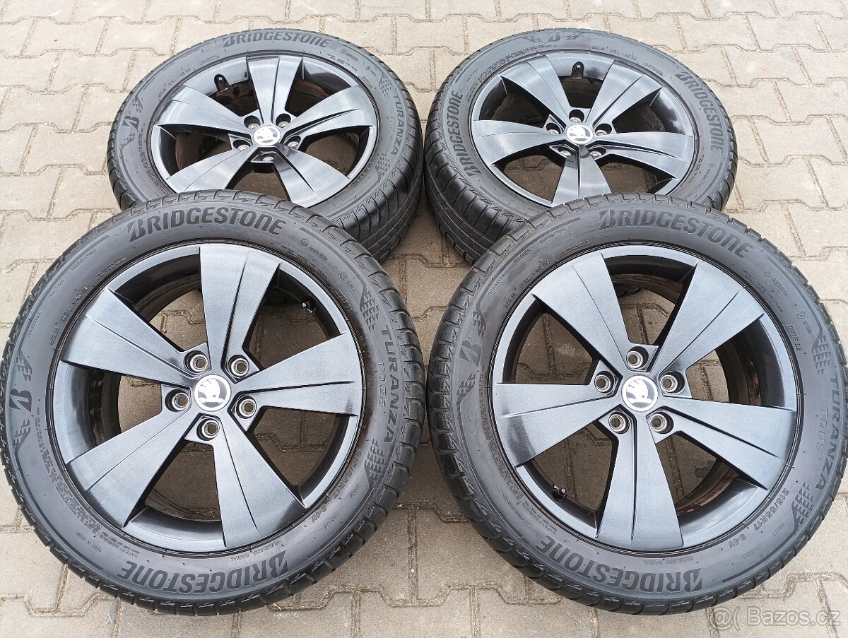 Originál sada disků Škoda Superb III 5x112 R17 Triton