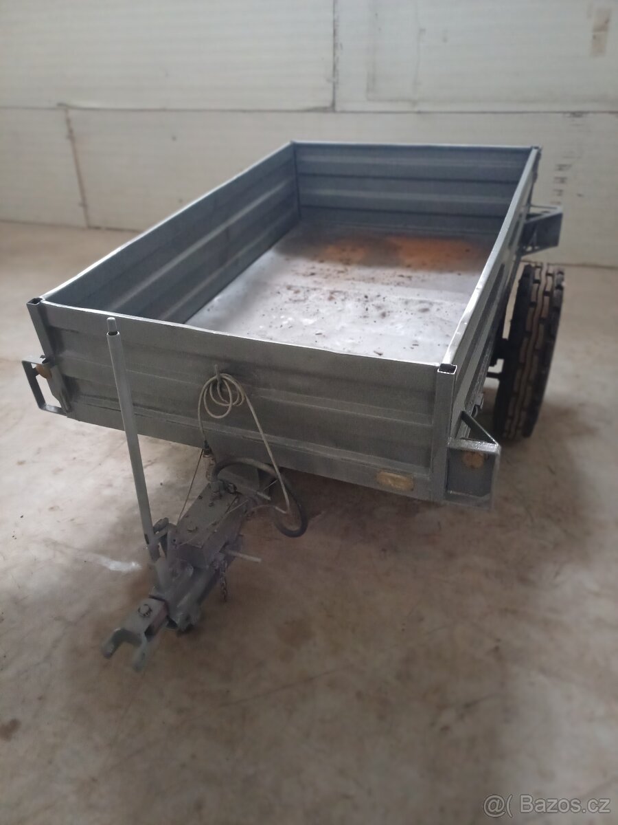 Prodám sklápěcí vlek za malotraktor