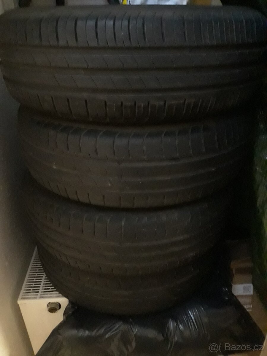 185/65 R15 88h