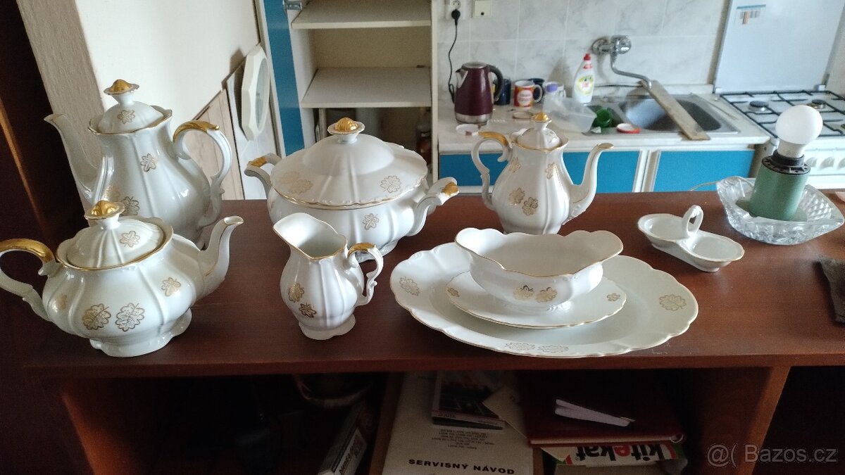 Prodám porcelánový servis