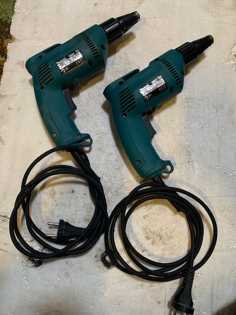 Šroubovák na sádrokarton 6821 MAKITA 570W