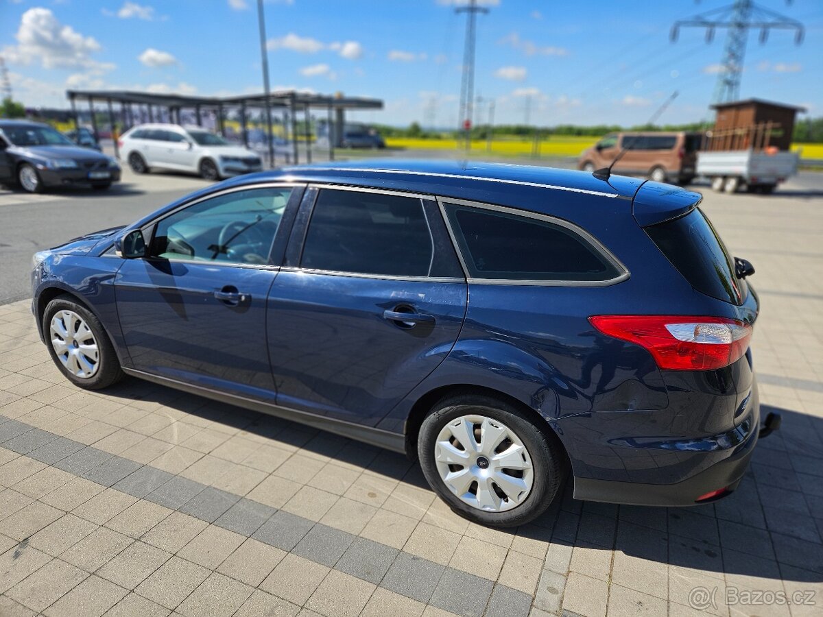 Ford Focus MK3 2011 1,6 benzín
