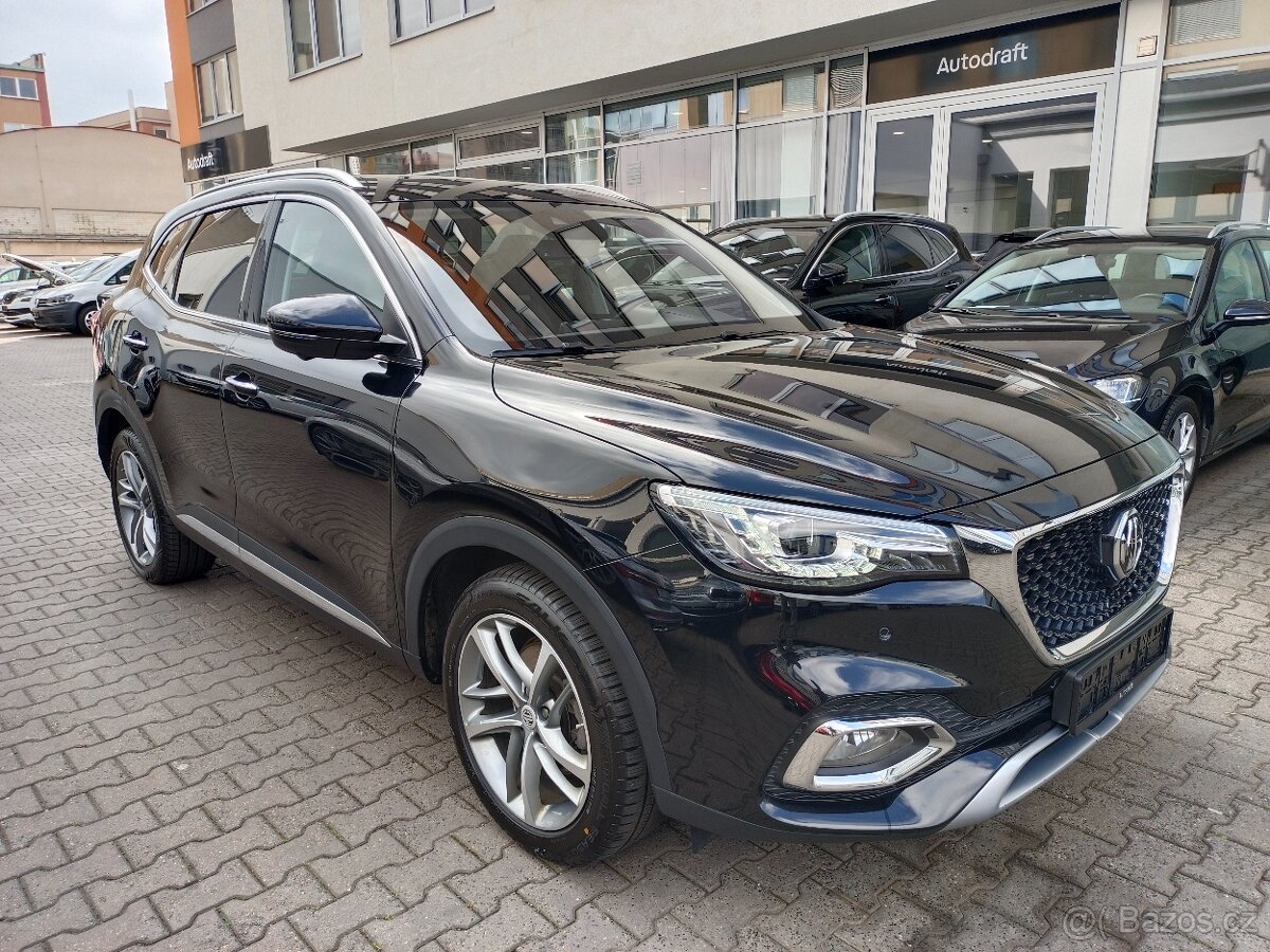 MG EHS PHEV Luxury 1.5 190kW AUT. 78tkm Panorama Virtual ACC