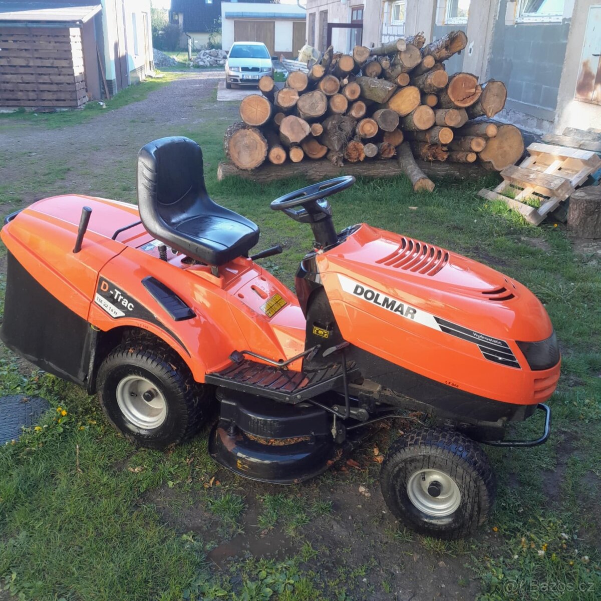 zahradní traktor