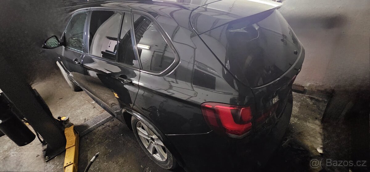 BMW X5 3.0D F15 N57D30A motor