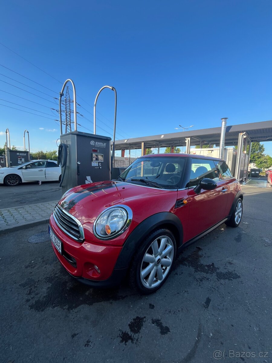 Mini Cooper, 2012rok. 1.6 benzin