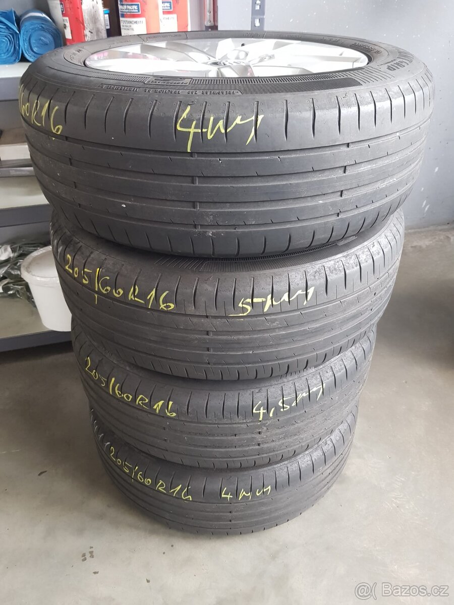 originální alu kola Škoda7J x16", ET 46/,Pneu 205/60R16
