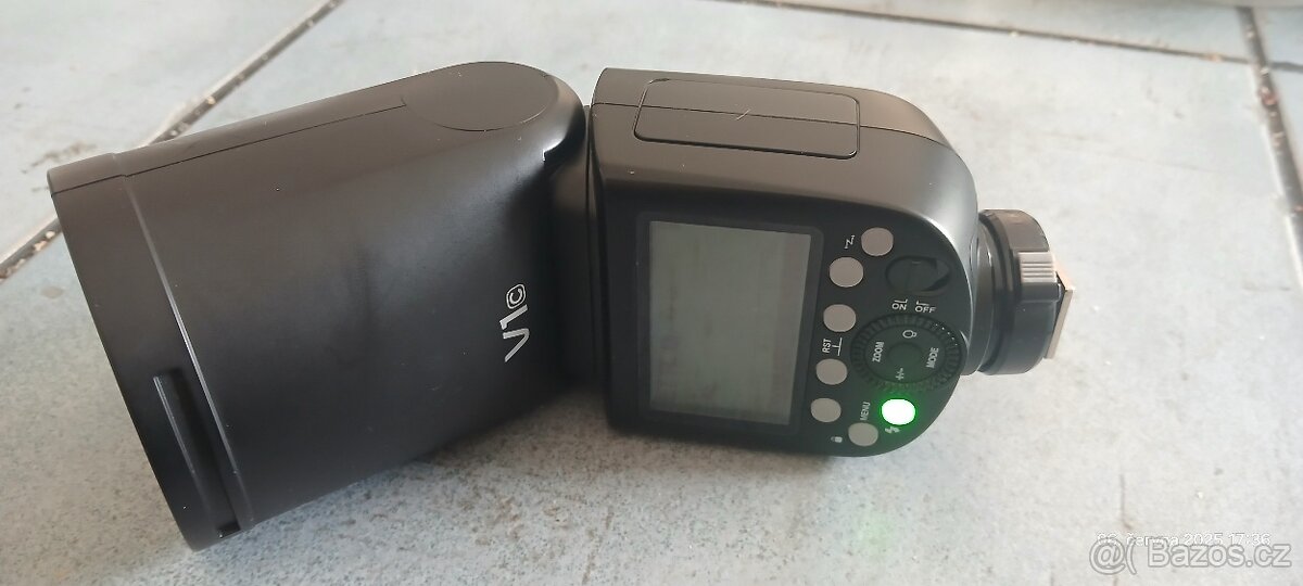 Godox V1c