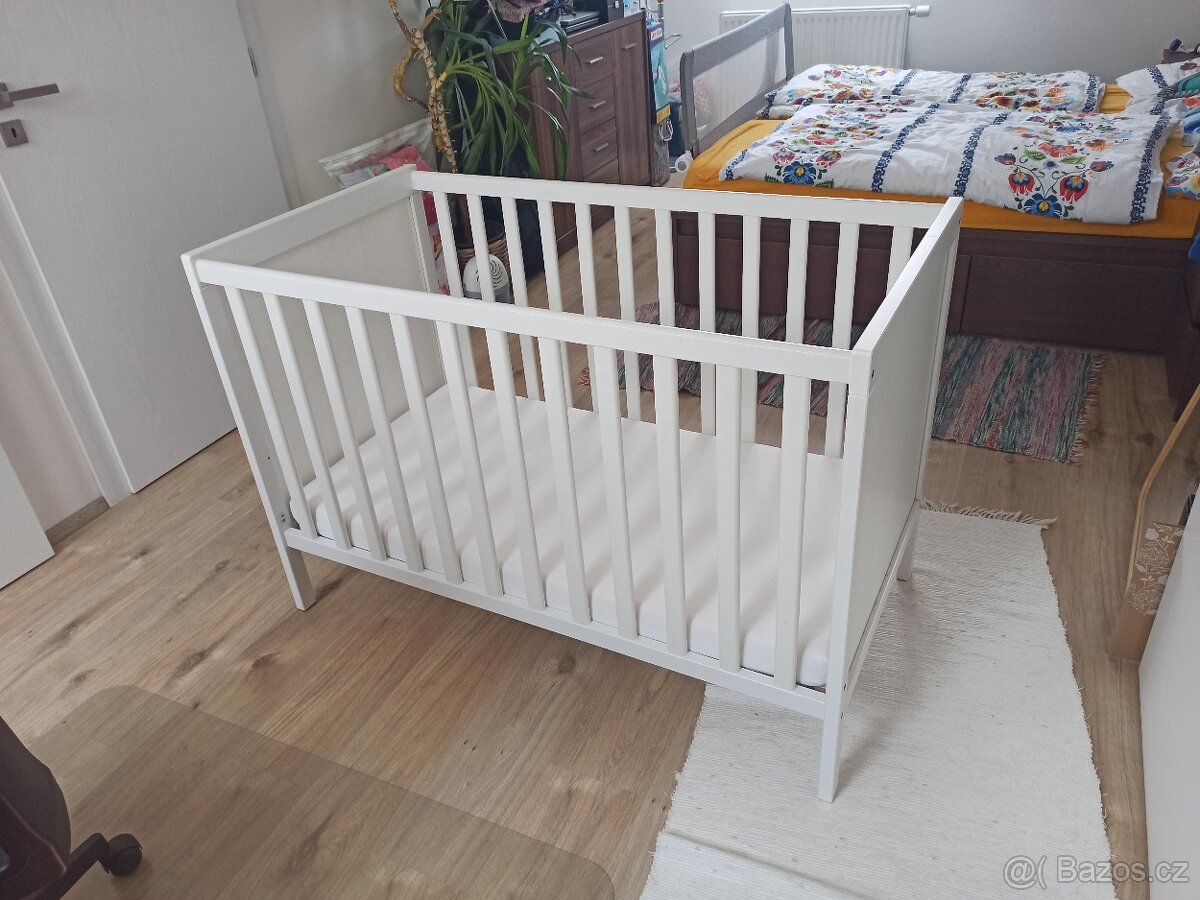 Dětská postýlka IKEA