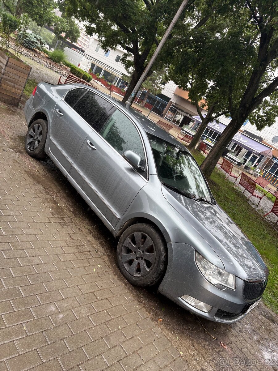 Škoda Superb 2 1.8 benzin