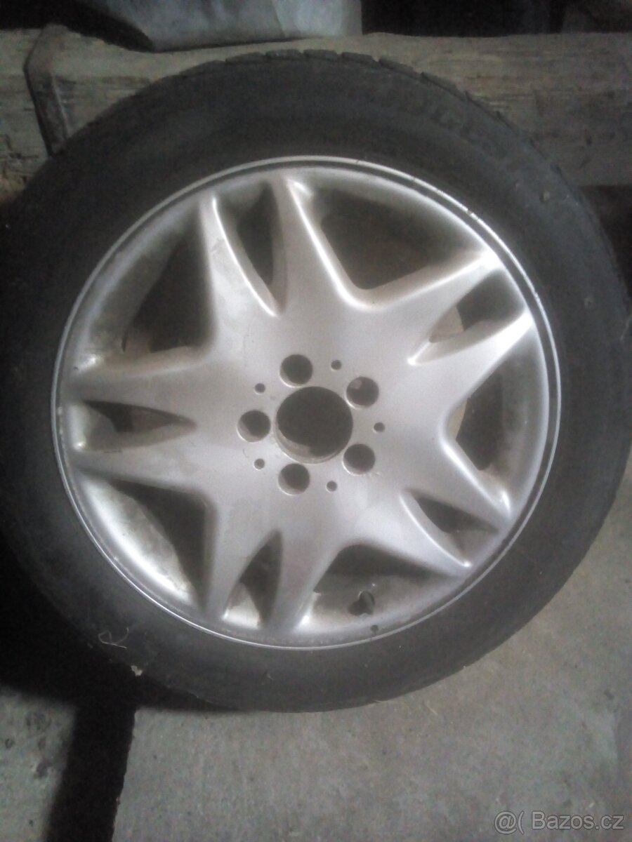 Mercedes benz 5x112 7.5J17 et45 pneu na dojeti