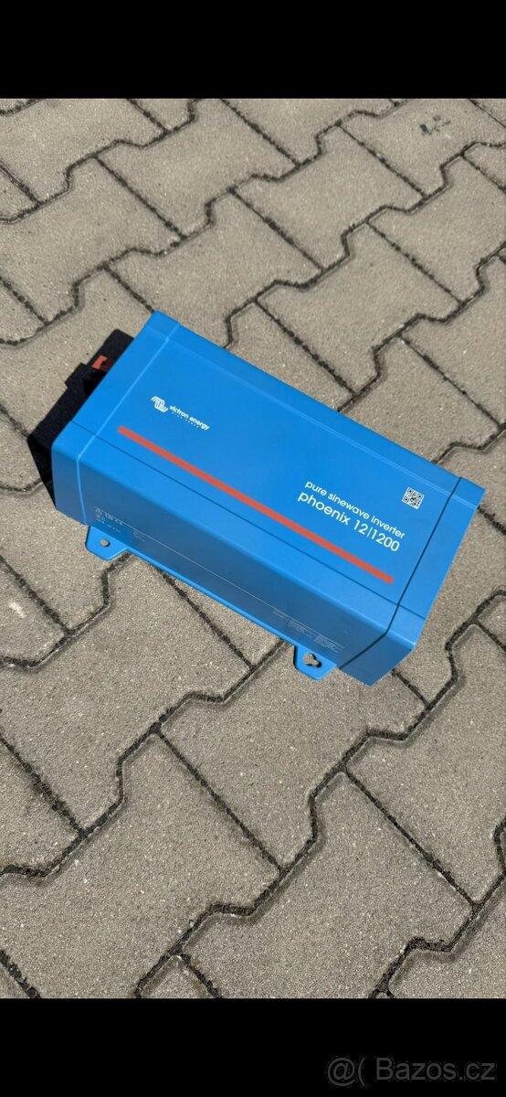 Měnič Victron Energy 12V/1200VA VE.Direct