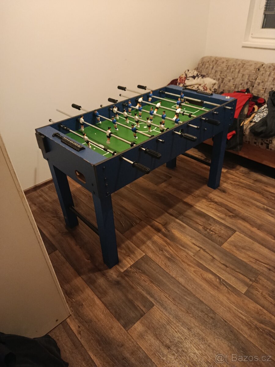Stolní fotbalek