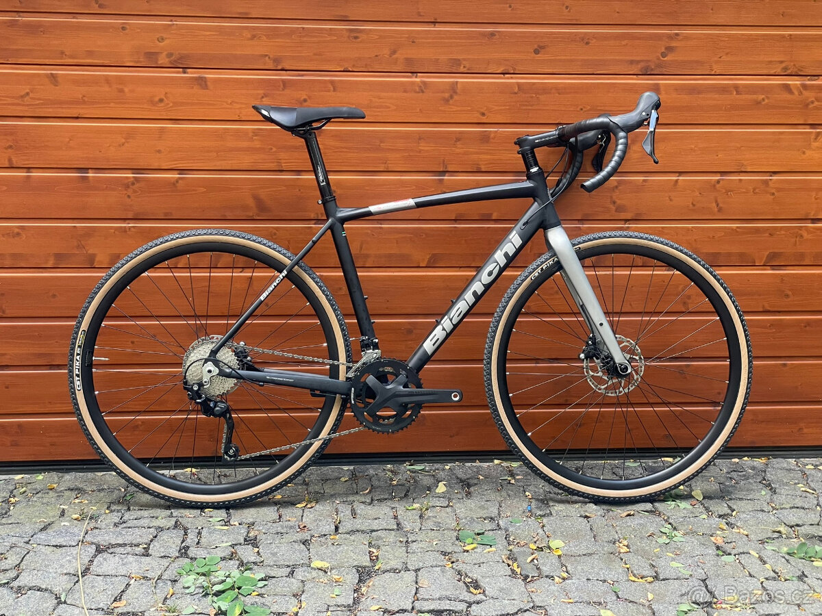 Prodám gravel Bianchi Via Nirone 7 allroad