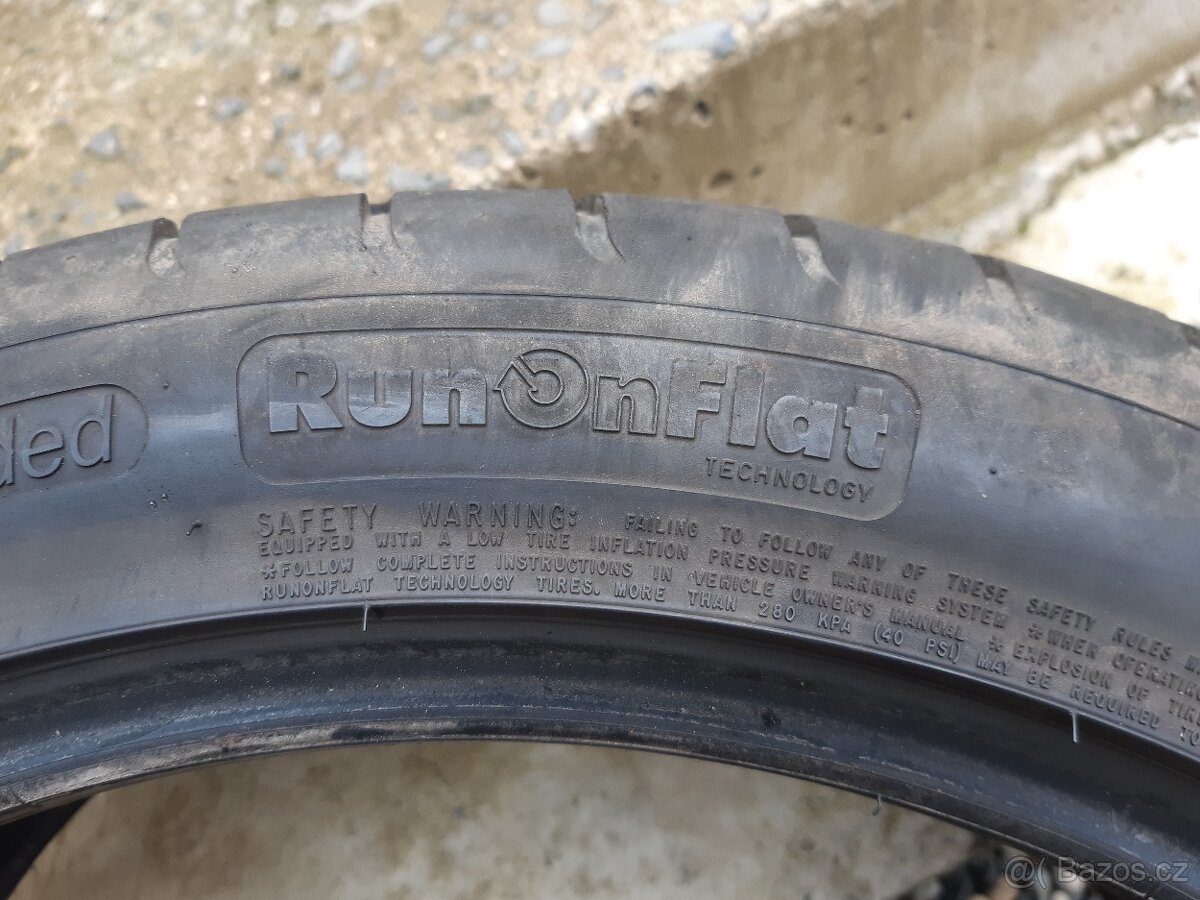 235 45 R 19 goodyear run flat efficient