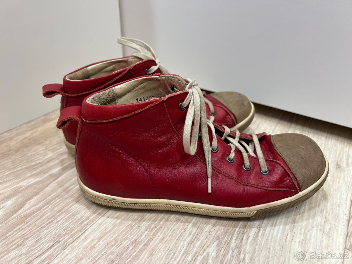 Dětské celoroční kotníkové boty 34 stélka 22cm