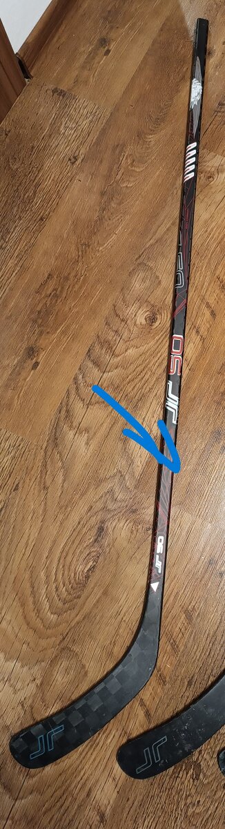 Juniorská 100% karbonová hokejka JR50 FLEX 50 LEVÁ