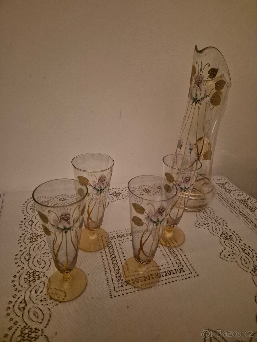 Skleněná souprava po babičce