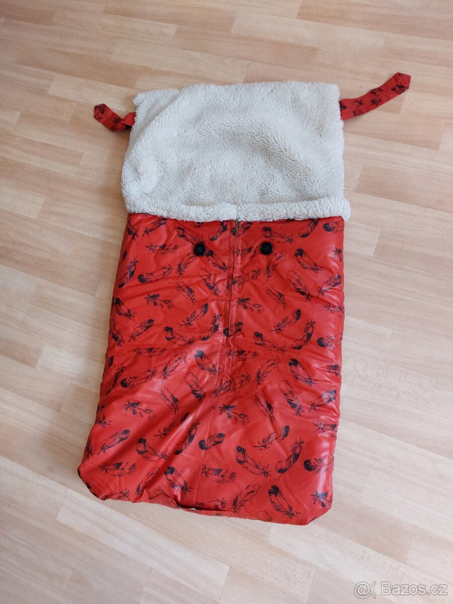 zánovní fusak z pravého beránka