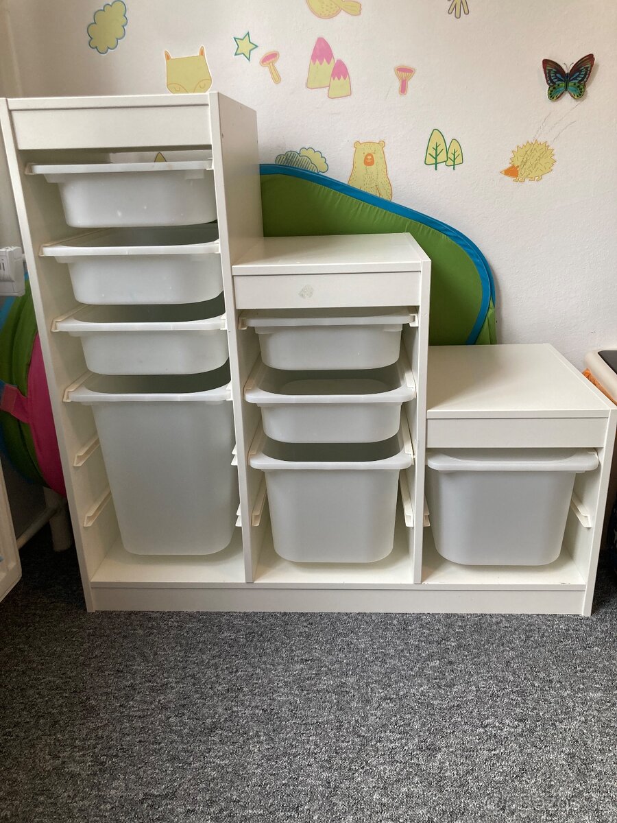 Ikea skrinka trofast