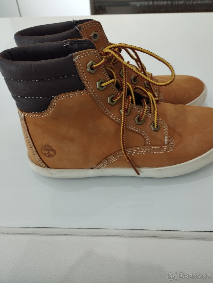 Kotníkové boty Timberland