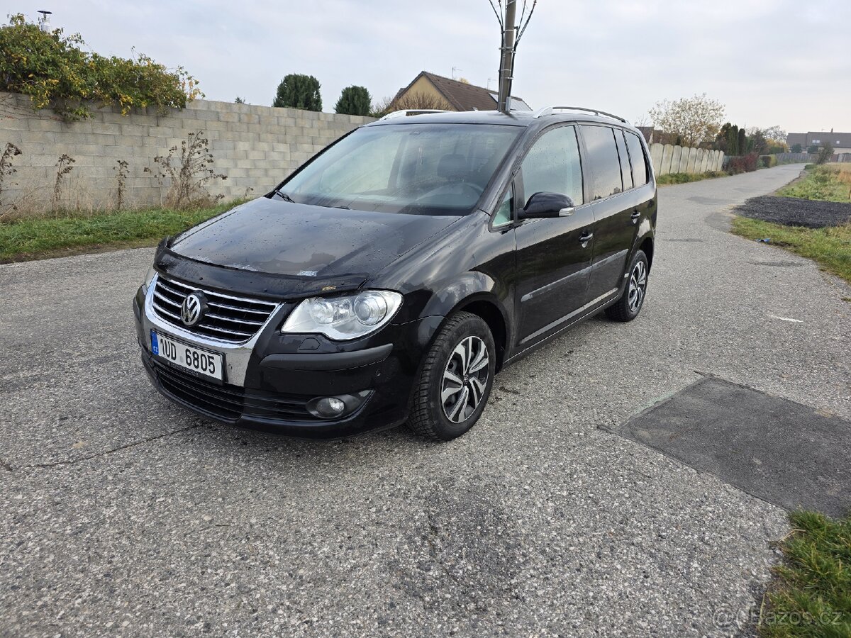 Volkswagen Touran TOP výbava