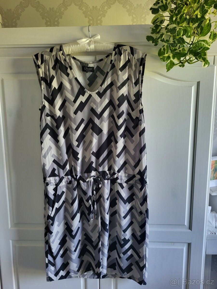 ŠATY MÓDNÍ Z C&A vel.40-42 MOC PĚKNÉ- MÓDNÍ