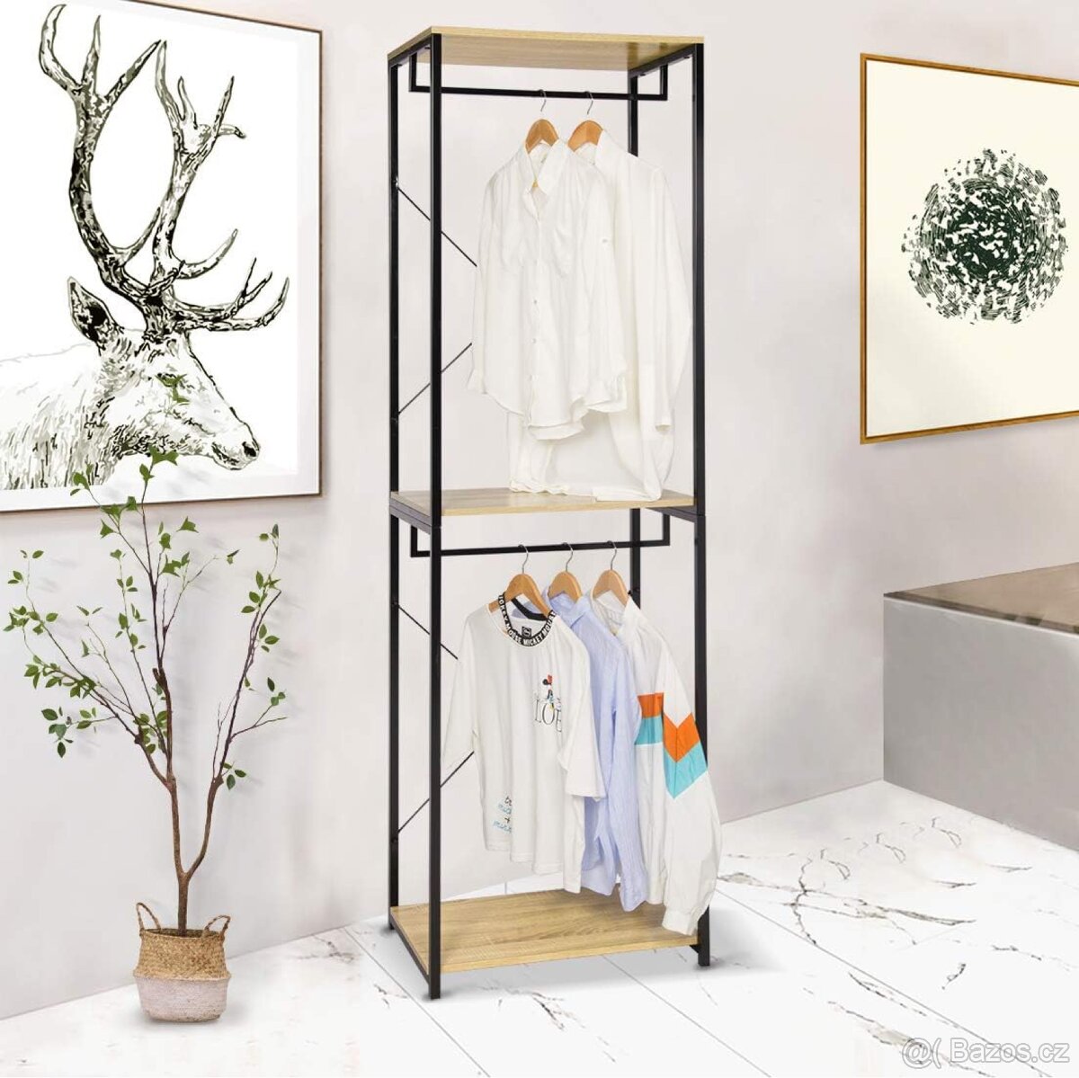 Věšák na oblečení