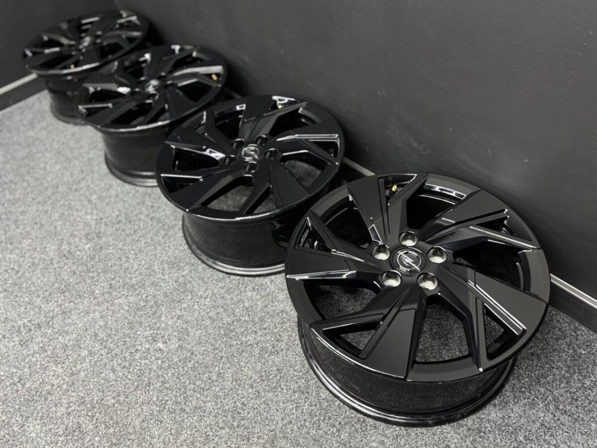 Alu OPEL 5x110 17” 7.5j et44