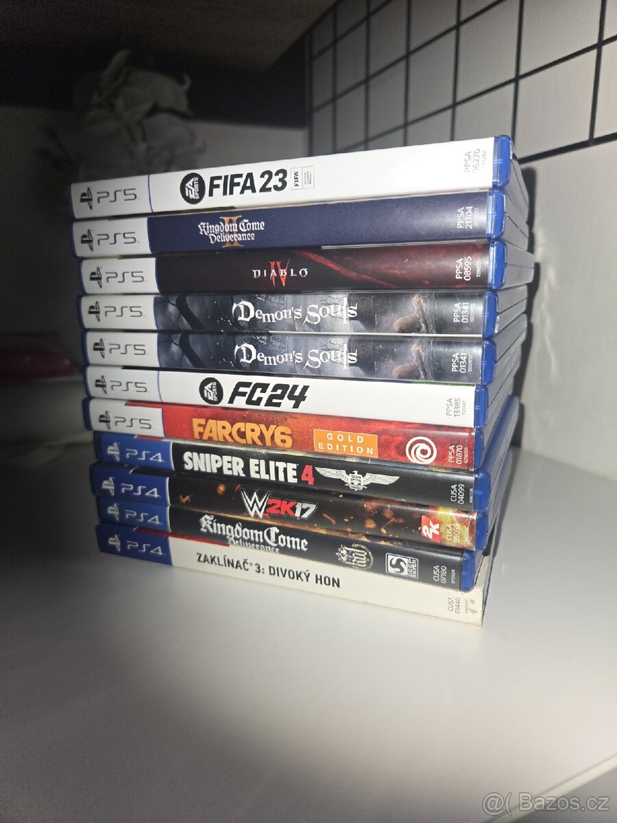 Playstation 5 i playstation 4 hry