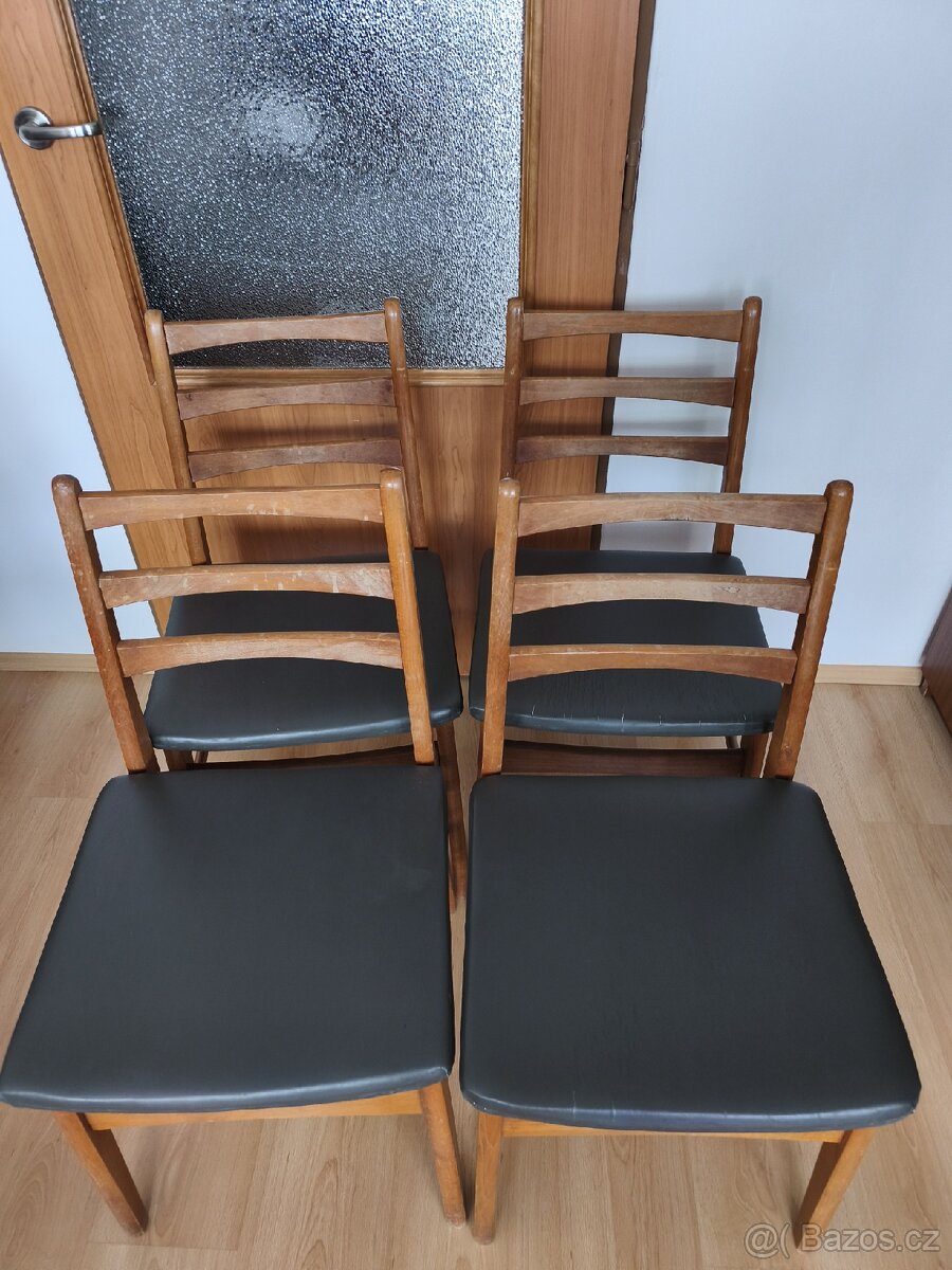 4x Židle s koženkovou sedačkou