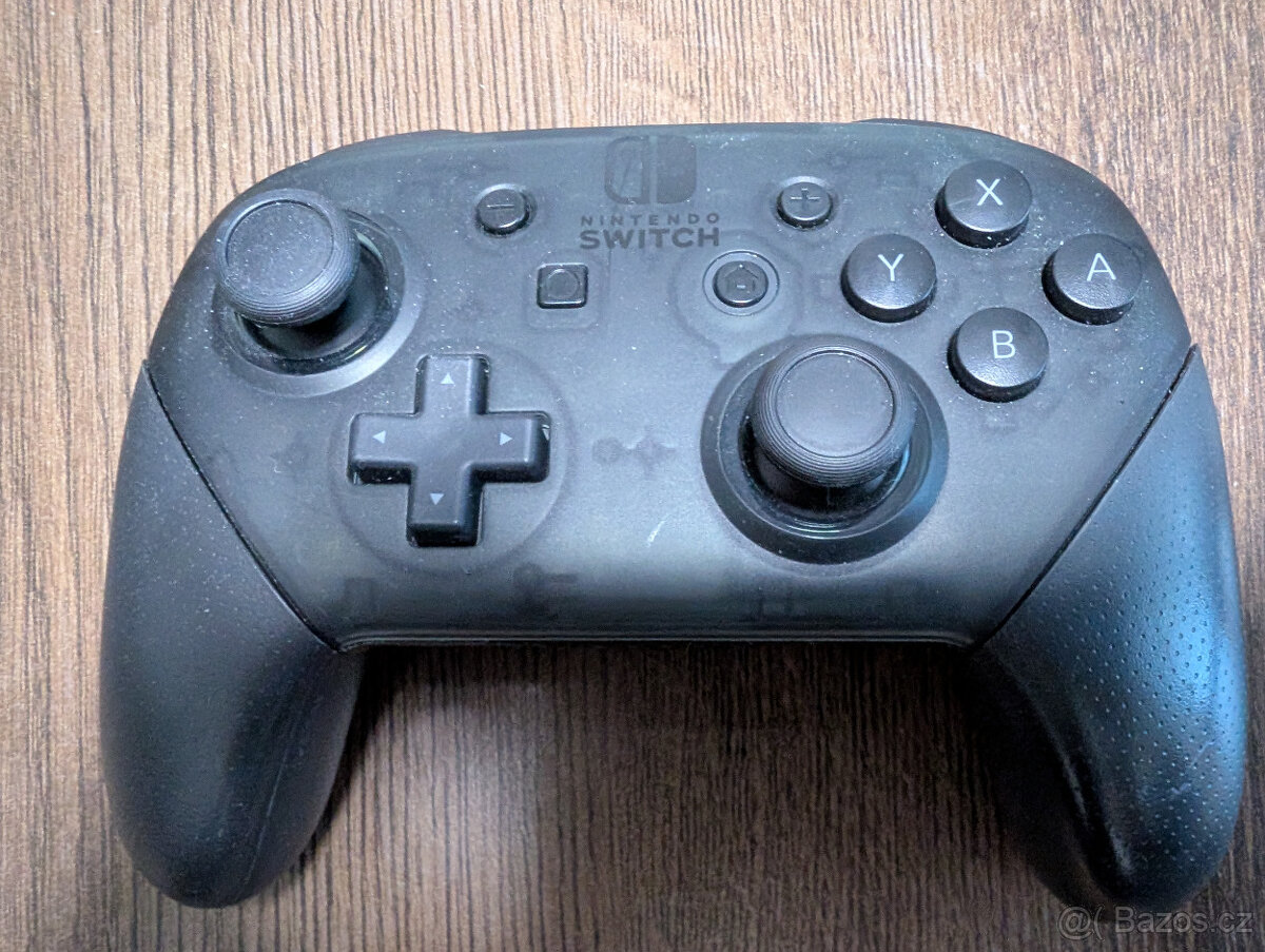 Nintendo Switch Pro Controller (NSP140)
