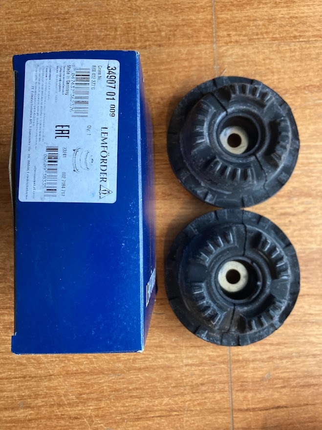 horní uložení tlumičů přední nápravy Audi S5 4,2FSI V8