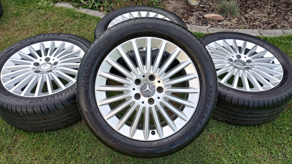 17 originál Mercedes C-Class W205 letní 225/50 R17 TMPS