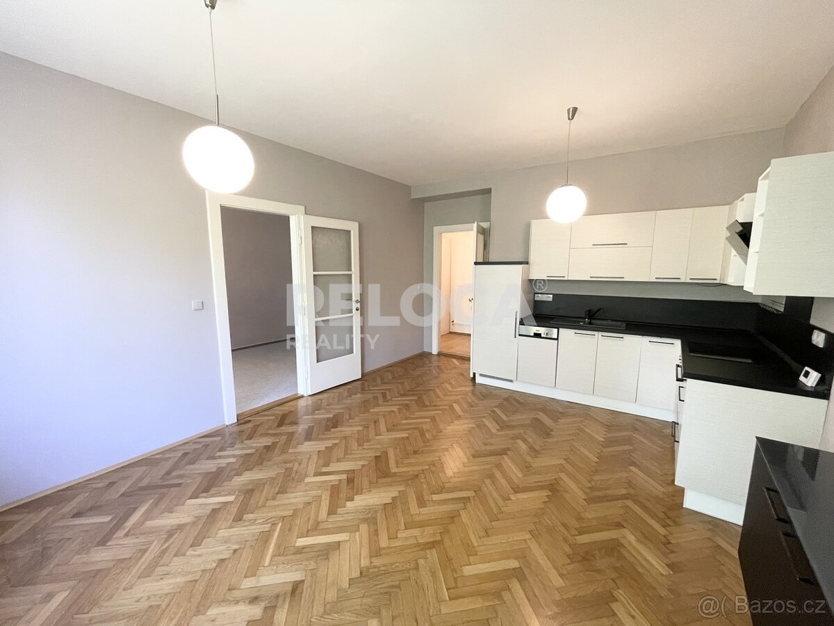 2+kk, 56m2, Poděbrady, ul. Na Valech.