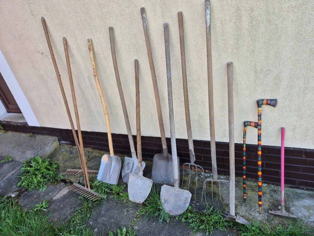 Zahradní nářadí