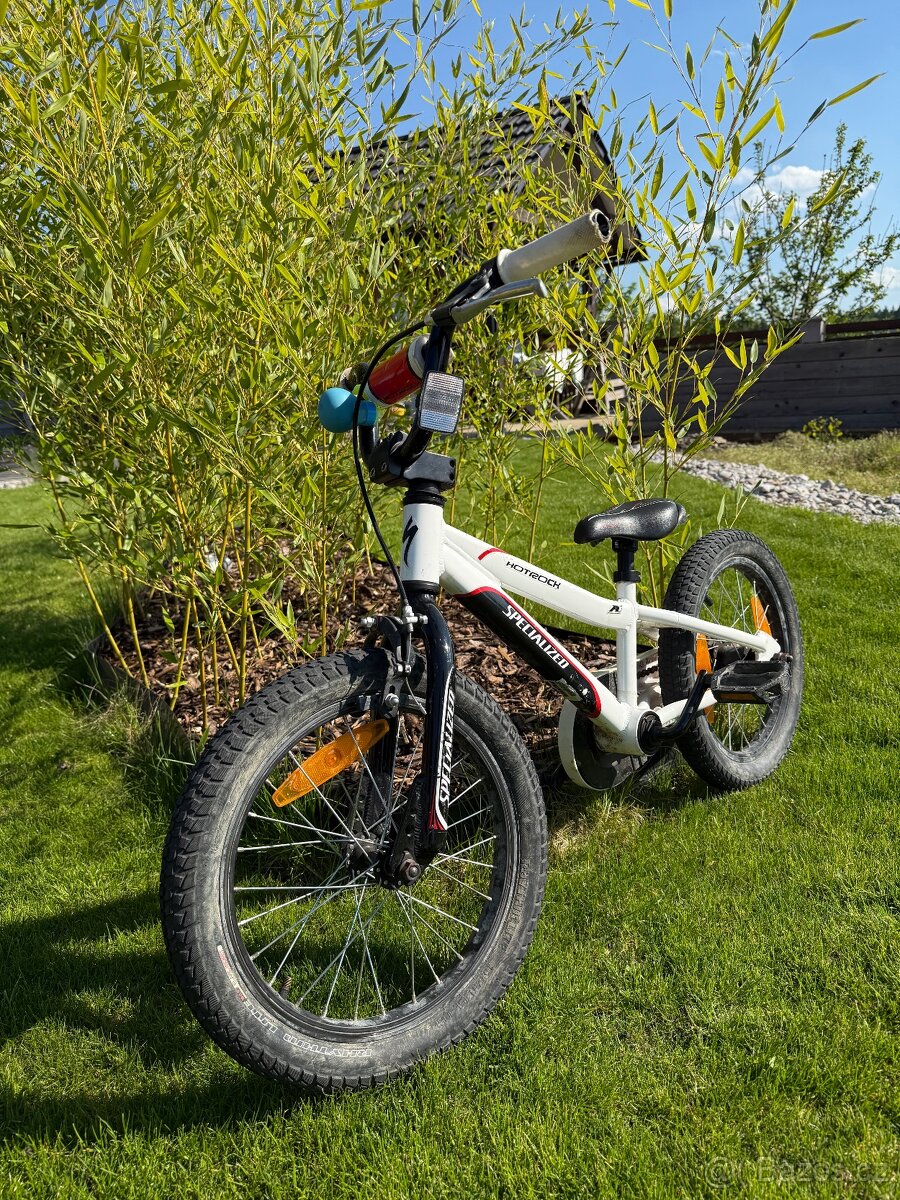 Kolo dětské Specialized 16 Hotrock