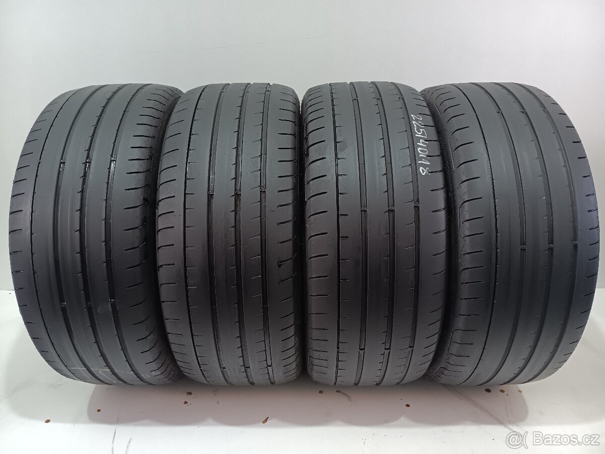 Letní pneu 225/40/18 GoodYear