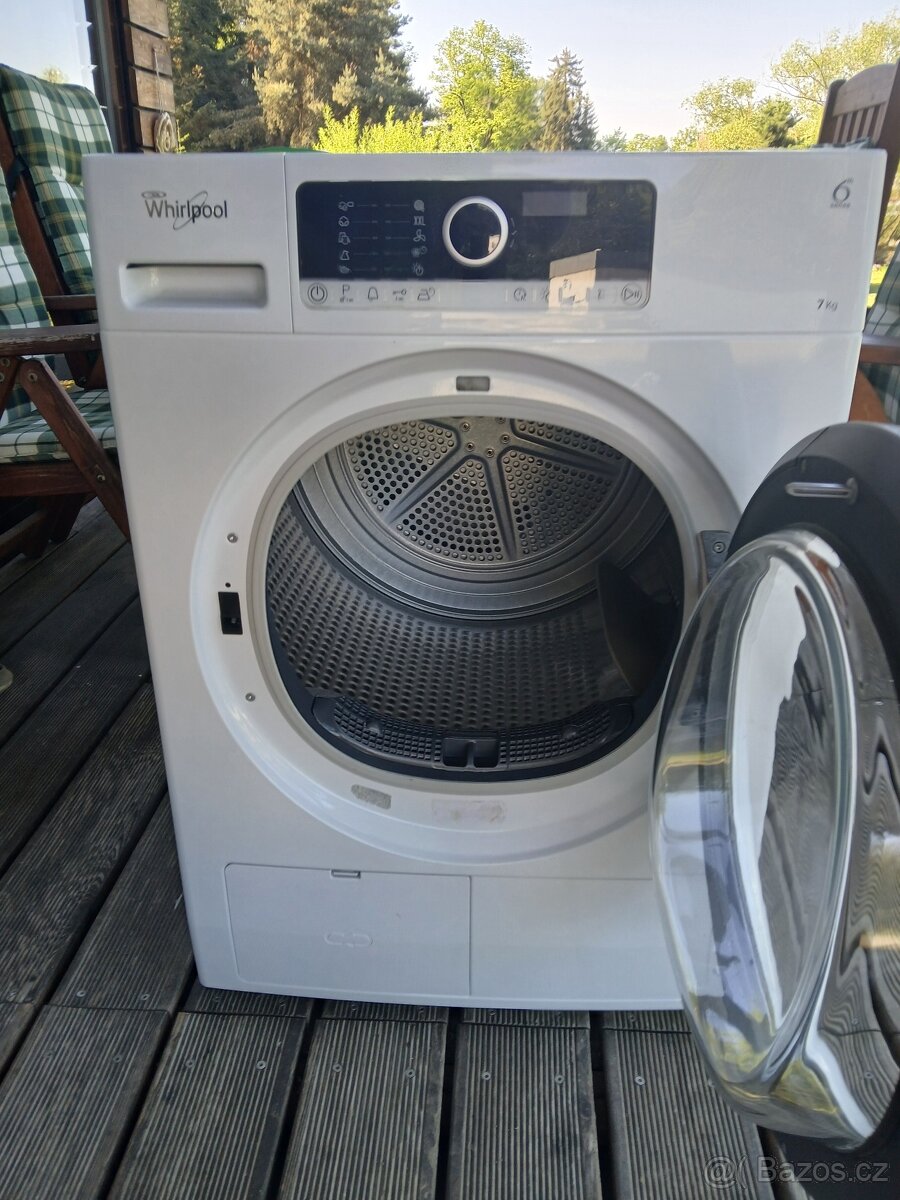 Sušička prádla Whirlpool