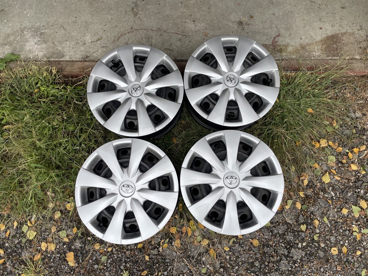 zanovni plechove disky 5x114,3 R15 + poklice