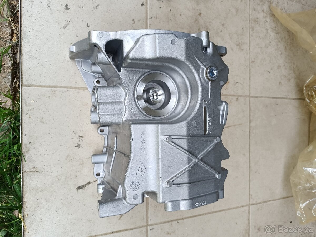 Díly na motor Dacia Sandero 1,0 SCE
