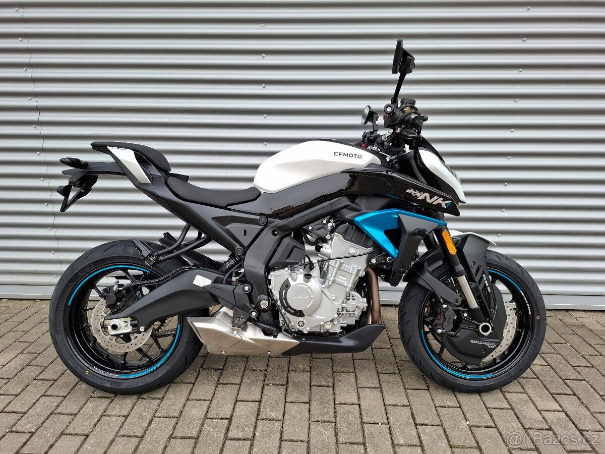 CFMOTO 675 NK (AKCE: PŘILBA + BUNDA ZDARMA)