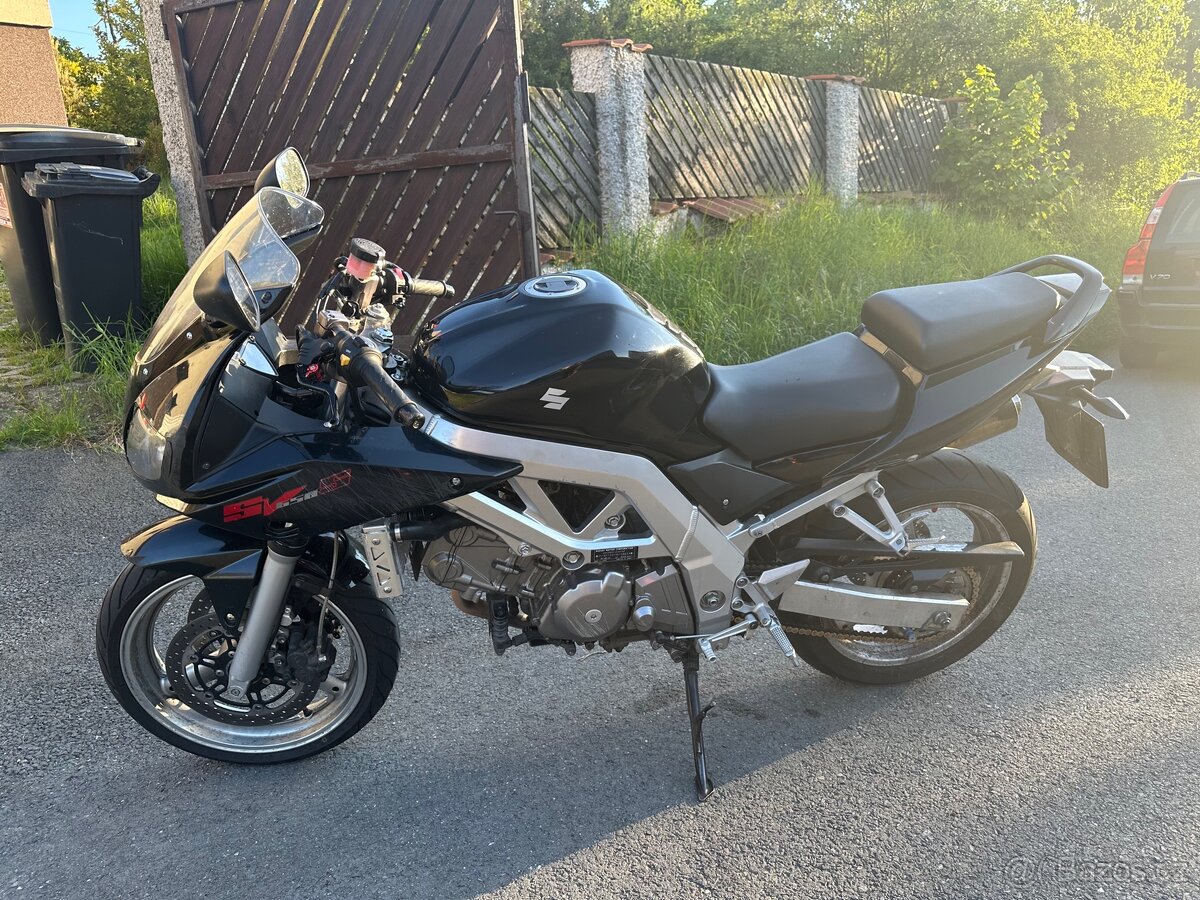 Silniční motorka Suzuki Sv 650 S - 35 kw A2