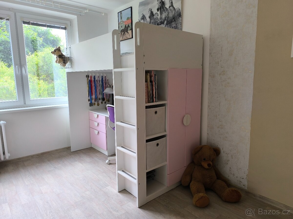 Patrová postel IKEA SMÅSTAD růžová