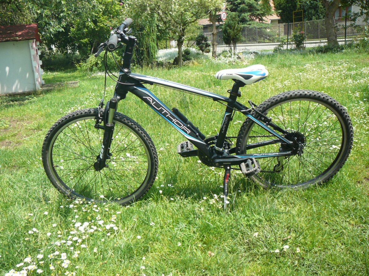 Dětské kolo 4 000 kč Kč
