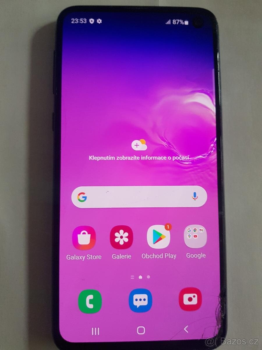 Samsung Galaxy S10e 128gb funkční lehce popraskaný